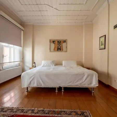 Wonder Triplex Terrace In Peninsula * איסטמבול