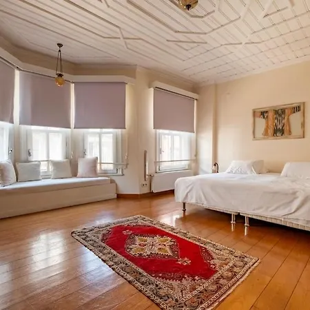 Wonder Triplex Terrace In Peninsula * איסטמבול